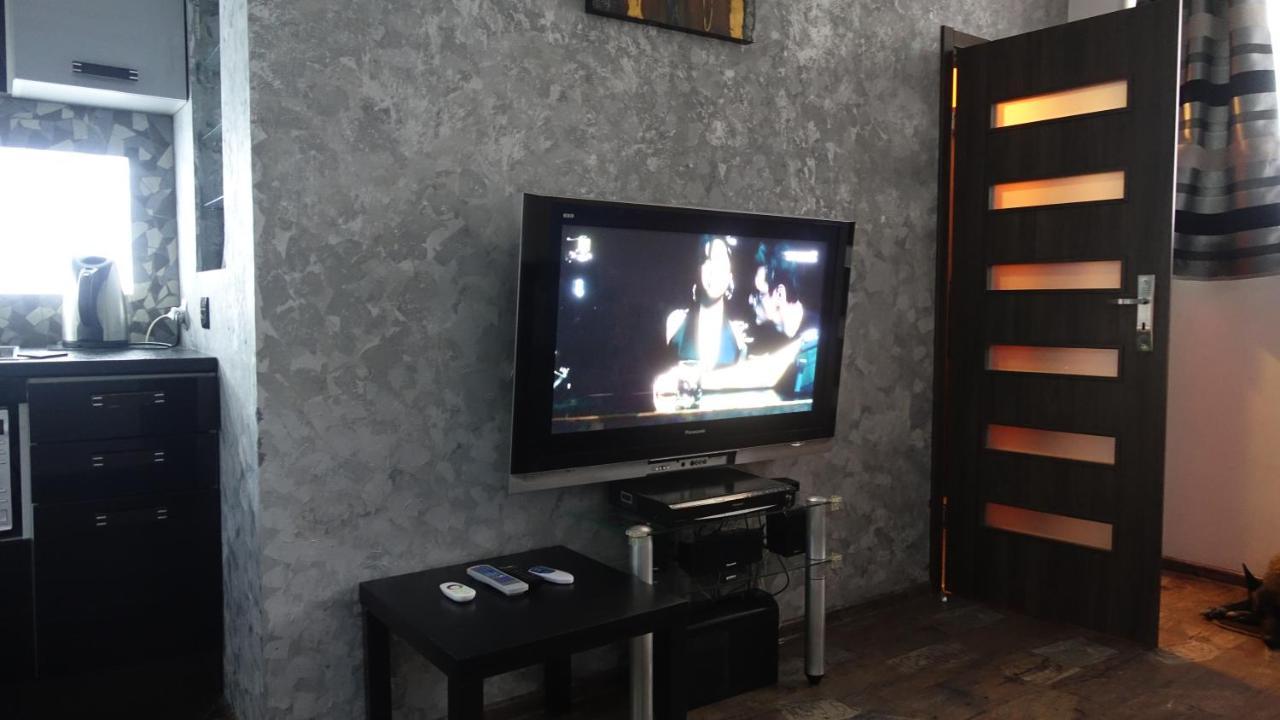 Apartament Neon Gdynia Luaran gambar