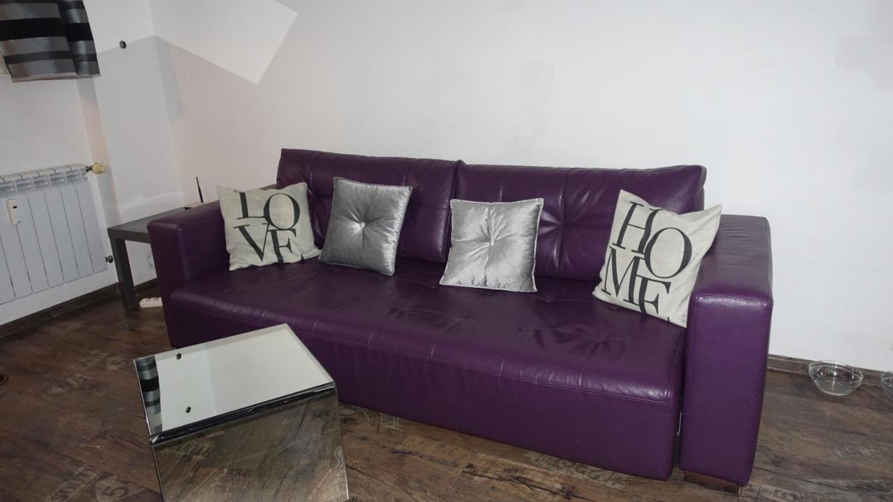Apartament Neon Gdynia Luaran gambar